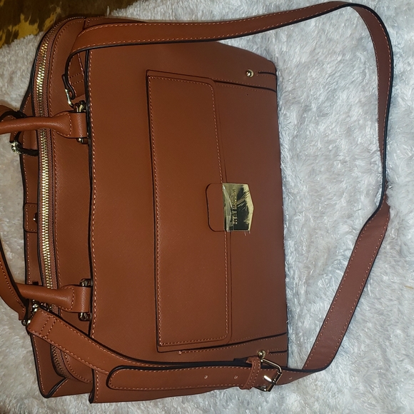Steve Madden Handbags - Women's Steve Madden Satchel